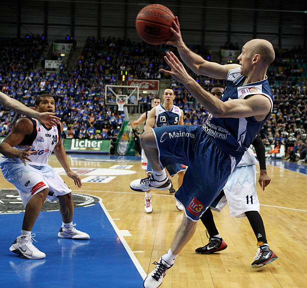 他们在领先 他们在领先