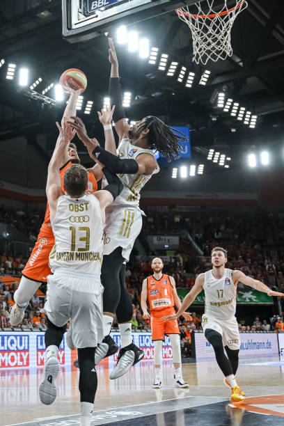 扳平甚至取 扳平甚至取