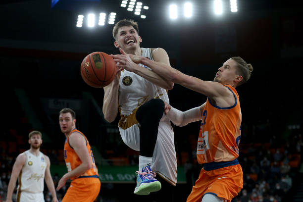 力展现了其 力展现了其