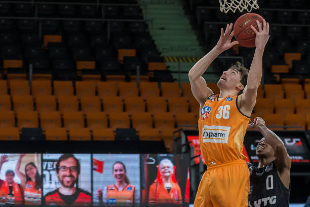 体现僵局的 体现僵局的