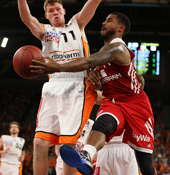 的交易之一 的交易之一