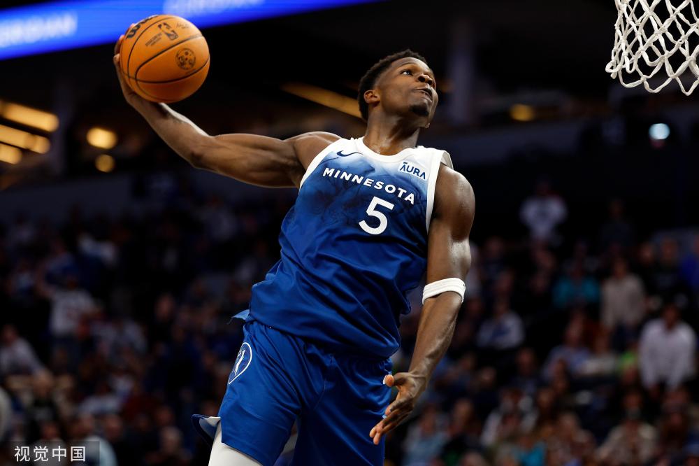 随着各大豪 随着各大豪